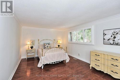 30 - 30 Ashglen Way, Markham, ON - Indoor Photo Showing Bedroom