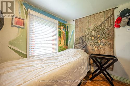 677 Reid Street, Innisfil, ON - Indoor Photo Showing Bedroom