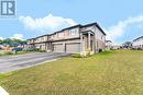 7381 Matteo Drive, Niagara Falls, ON  - Outdoor 