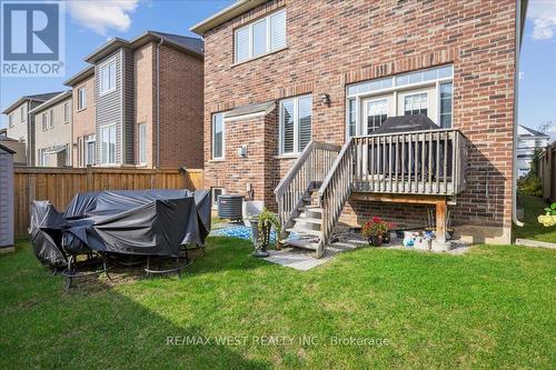 137 Stillwater Crescent, Hamilton, ON - Outdoor