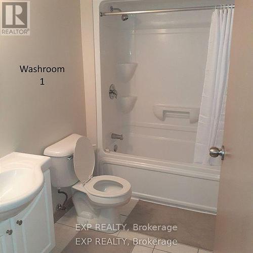 203 - 271 Lester Street, Waterloo, ON - Indoor Photo Showing Bathroom