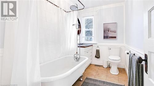 56 Bridge Street, Meaford, ON - Indoor Photo Showing Bathroom