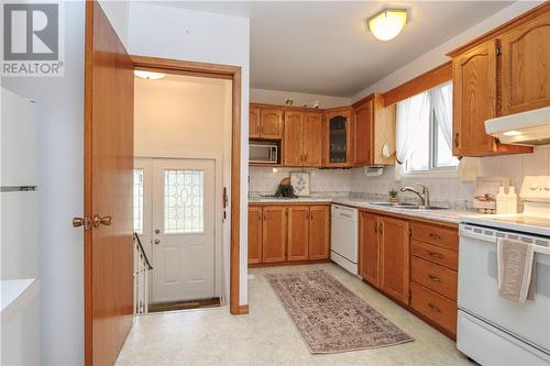 448 Albinson Street, Sudbury, ON - Indoor Photo Showing Kitchen With Double Sink