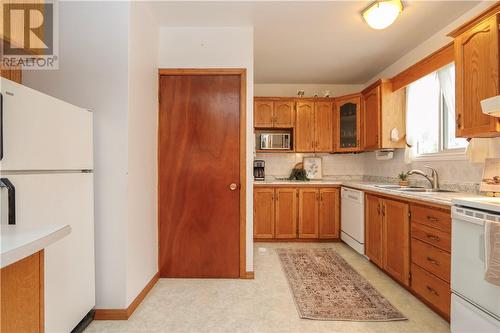 448 Albinson Street, Sudbury, ON - Indoor Photo Showing Kitchen With Double Sink