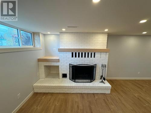 1909 2Nd Street S, Cranbrook, BC - Indoor With Fireplace