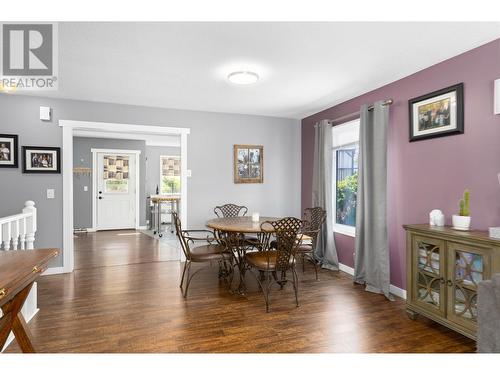 222 Biggar Road, Kelowna, BC - Indoor Photo Showing Dining Room