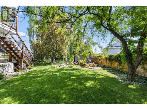 222 Biggar Road, Kelowna, BC - Outdoor