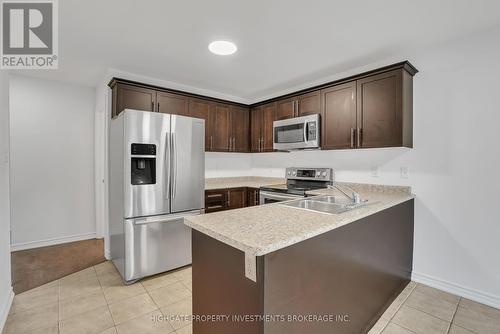 Upper - 35 Crew Court, Barrie, ON - Indoor Photo Showing Kitchen With Stainless Steel Kitchen With Double Sink