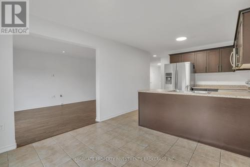 Upper - 35 Crew Court, Barrie, ON - Indoor Photo Showing Kitchen With Stainless Steel Kitchen