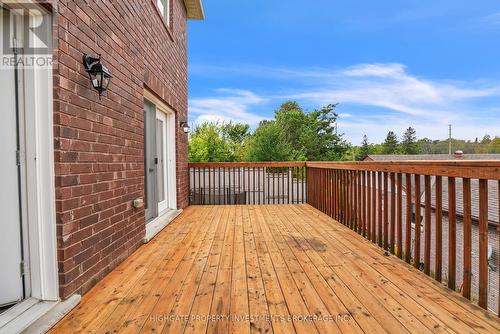 Upper - 35 Crew Court, Barrie, ON - Outdoor With Deck Patio Veranda With Exterior