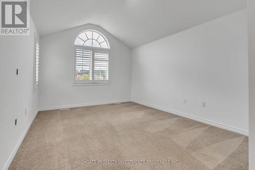 Upper - 35 Crew Court, Barrie, ON - Indoor Photo Showing Other Room