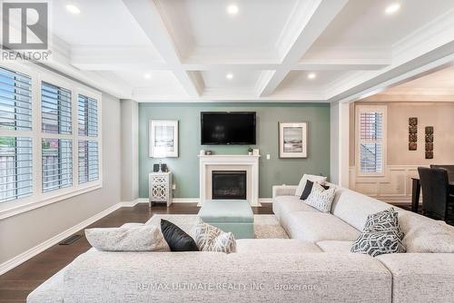 10 Northwest Court, Halton Hills, ON - Indoor Photo Showing Bedroom With Fireplace