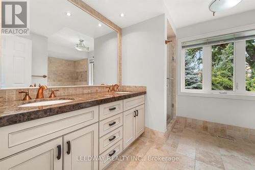 1750 Bridewell Court, Mississauga, ON - Indoor Photo Showing Bathroom