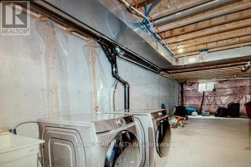 89 Finegan Circle, Brampton, ON - Indoor Photo Showing Laundry Room