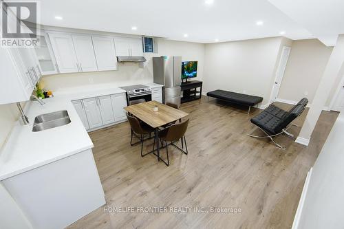 4 Black Diamond Crescent, Brampton, ON - Indoor Photo Showing Kitchen With Double Sink