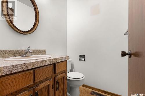 62 Green Meadow Road, Regina, SK - Indoor Photo Showing Bathroom