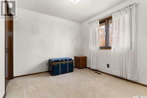 62 Green Meadow Road, Regina, SK - Indoor Photo Showing Other Room