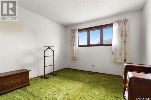 62 Green Meadow Road, Regina, SK - Indoor Photo Showing Other Room