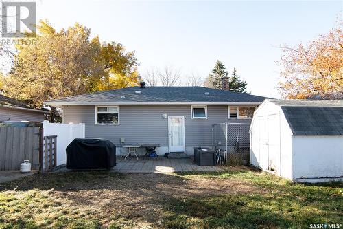 59 Yarnton Crescent, Regina, SK - Outdoor With Exterior