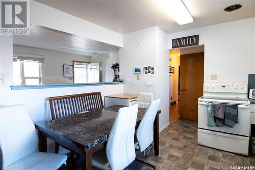 59 Yarnton Crescent, Regina, SK - Indoor Photo Showing Laundry Room