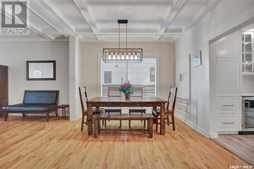 108 Saskatchewan Crescent W, Saskatoon, SK - Indoor Photo Showing Dining Room