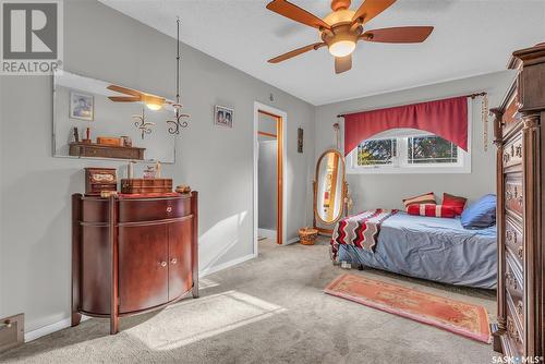 563 Costigan Road, Saskatoon, SK - Indoor Photo Showing Bedroom