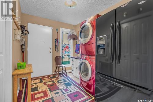 563 Costigan Road, Saskatoon, SK - Indoor Photo Showing Laundry Room