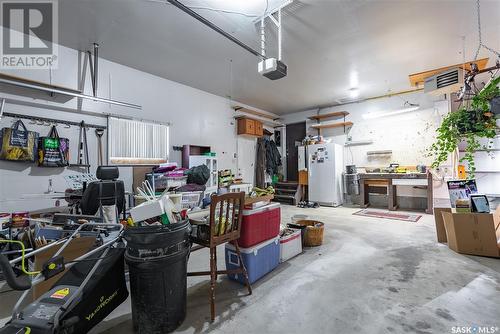 563 Costigan Road, Saskatoon, SK - Indoor Photo Showing Garage