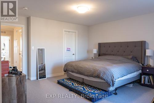 204 Sunflower Place, Welland, ON - Indoor Photo Showing Bedroom