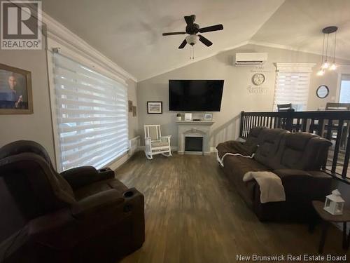 43 Highland Drive, Tide Head, NB - Indoor Photo Showing Living Room