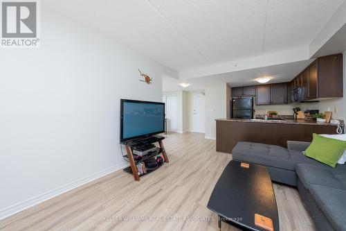 105 - 645 St David Street S, Centre Wellington, ON - Indoor Photo Showing Living Room