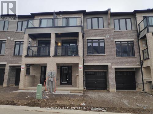 610 - 585 Colborne Street E, Brantford, ON - Outdoor With Facade