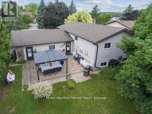 823 Church Drive, Innisfil, ON - Outdoor