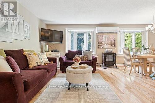 823 Church Drive, Innisfil, ON - Indoor Photo Showing Living Room With Fireplace