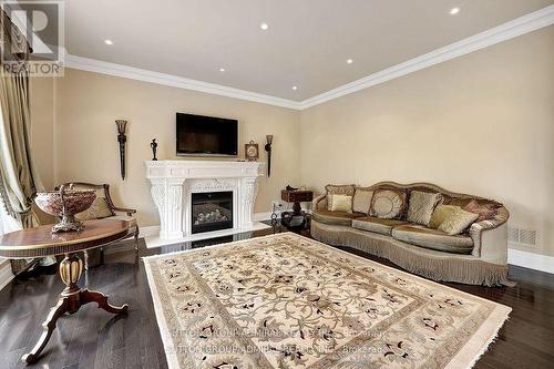 15 Day Lily Crescent, Richmond Hill, ON - Indoor Photo Showing Living Room With Fireplace