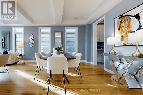 32 Forest Edge Crescent, East Gwillimbury, ON - Indoor Photo Showing Dining Room