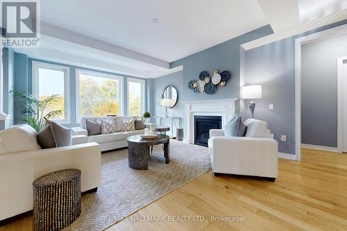 32 Forest Edge Crescent, East Gwillimbury, ON - Indoor Photo Showing Living Room With Fireplace