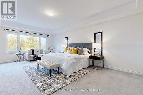 32 Forest Edge Crescent, East Gwillimbury, ON - Indoor Photo Showing Bedroom