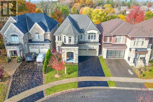 32 Forest Edge Crescent, East Gwillimbury, ON - Outdoor With Facade