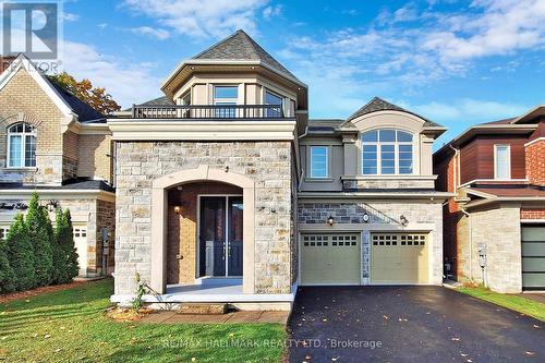 32 Forest Edge Crescent, East Gwillimbury, ON - Outdoor With Facade