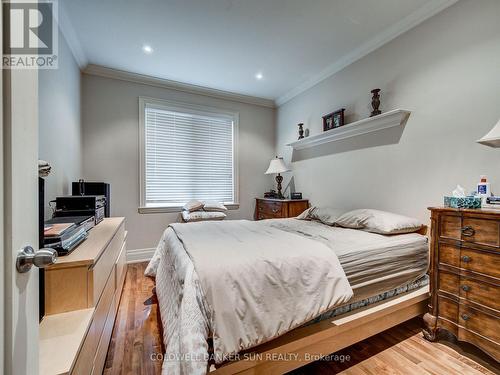 8283 Kipling Avenue E, Vaughan, ON - Indoor Photo Showing Bedroom