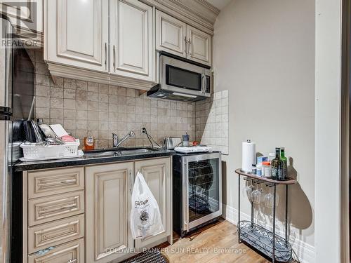 8283 Kipling Avenue E, Vaughan, ON - Indoor Photo Showing Kitchen With Double Sink