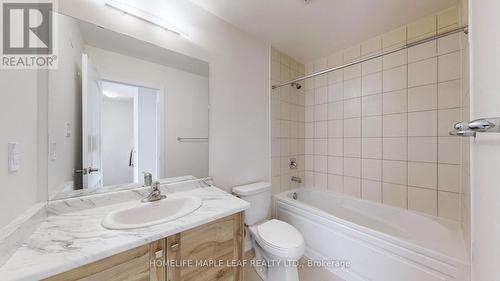 89 Holder Drive, Brantford, ON - Indoor Photo Showing Bathroom