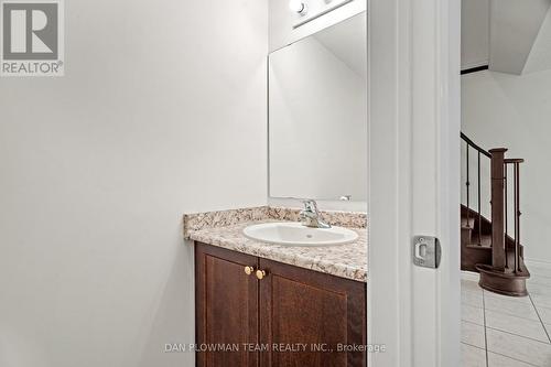 1485 Dunedin Crescent, Oshawa, ON - Indoor Photo Showing Bathroom