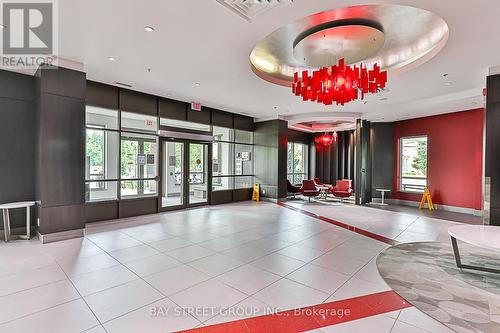 327 - 540 Bur Oak Avenue, Markham, ON - Indoor Photo Showing Other Room