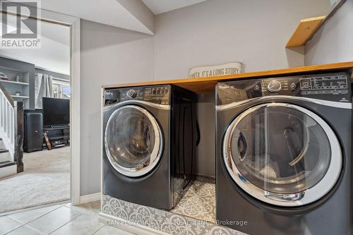 15 Sparrow Court, Kawartha Lakes, ON - Indoor Photo Showing Laundry Room