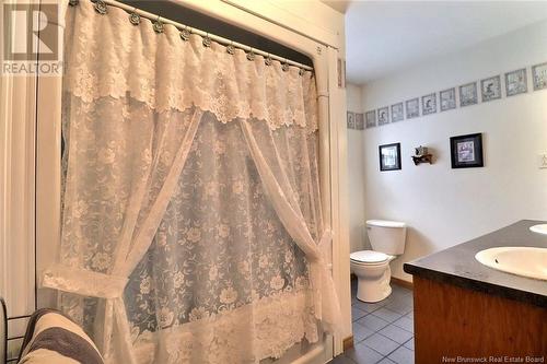 41 Bannister Road, Colpitts Settlement, NB - Indoor Photo Showing Bathroom