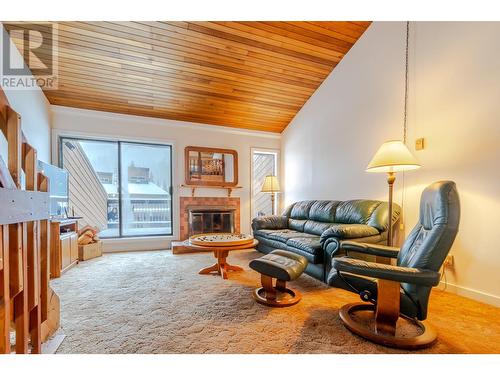 1191 Apex Mountain Road Unit# 40, Penticton, BC - Indoor Photo Showing Living Room With Fireplace