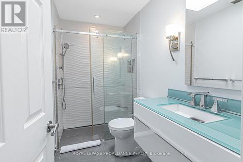 1800 Radage Road, Kingston, ON - Indoor Photo Showing Bathroom