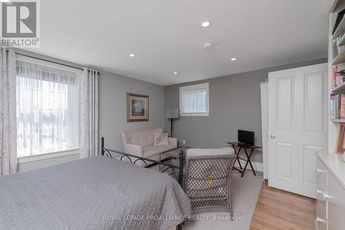 232 Dundas Street W, Greater Napanee, ON - Indoor Photo Showing Bedroom